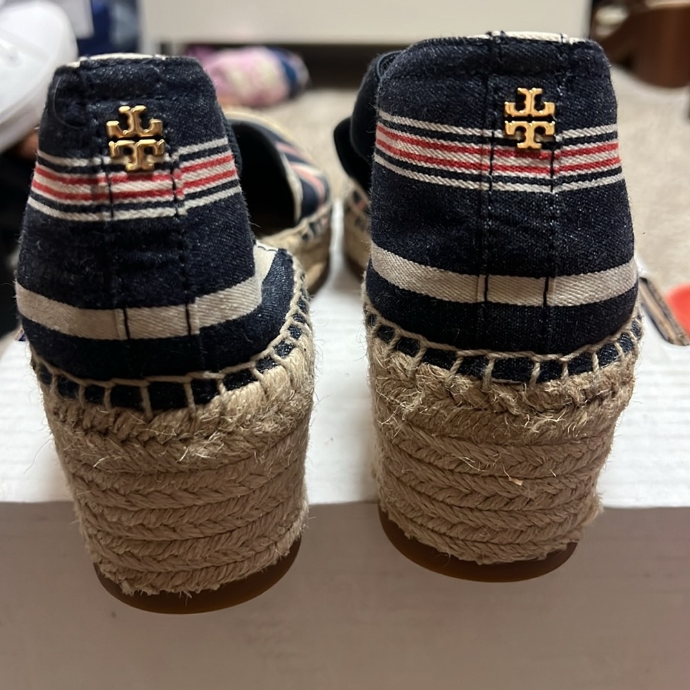 Tory Burch Catalina 3 Wedge Espadrille Sandals Size 10 Blue Red White Stripes